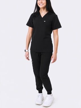 Black V-Neck Medical Scrub Top - Unbranded